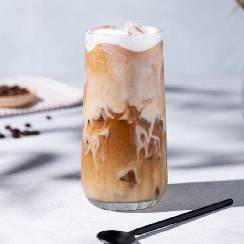 Iced White Mocha, 23 oz.