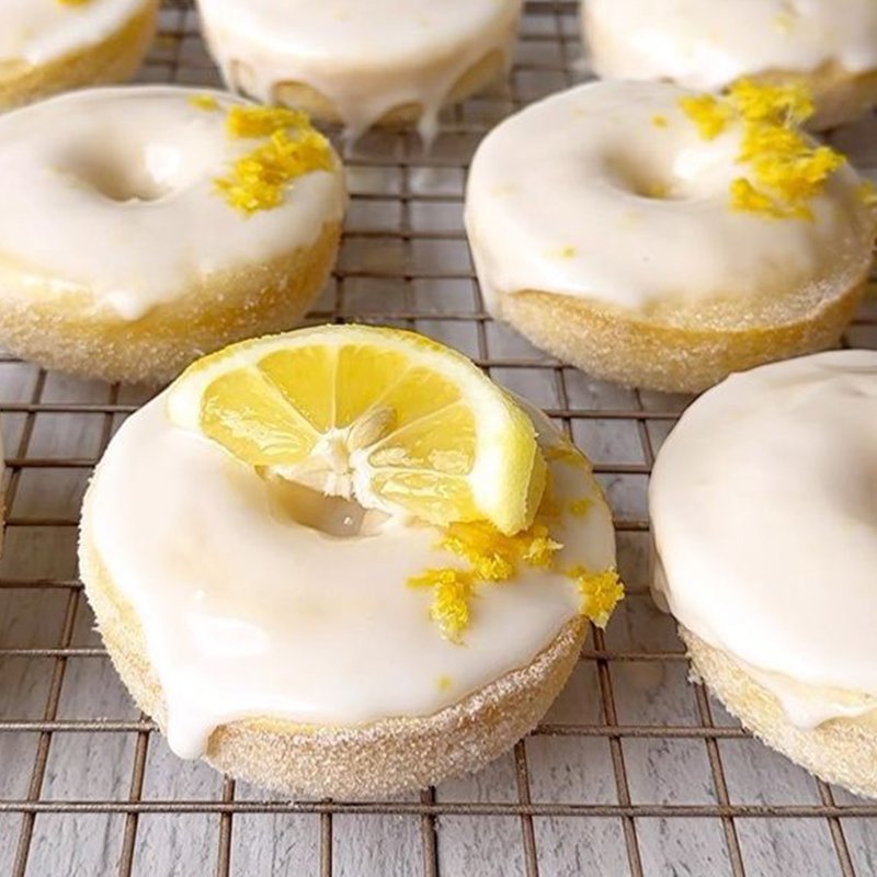Lemon Cream Donut